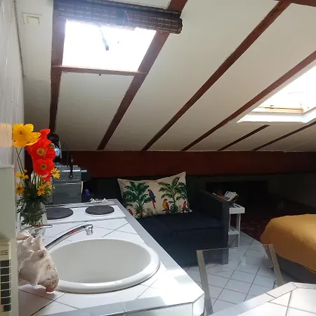 Apartament Atypique De Charme